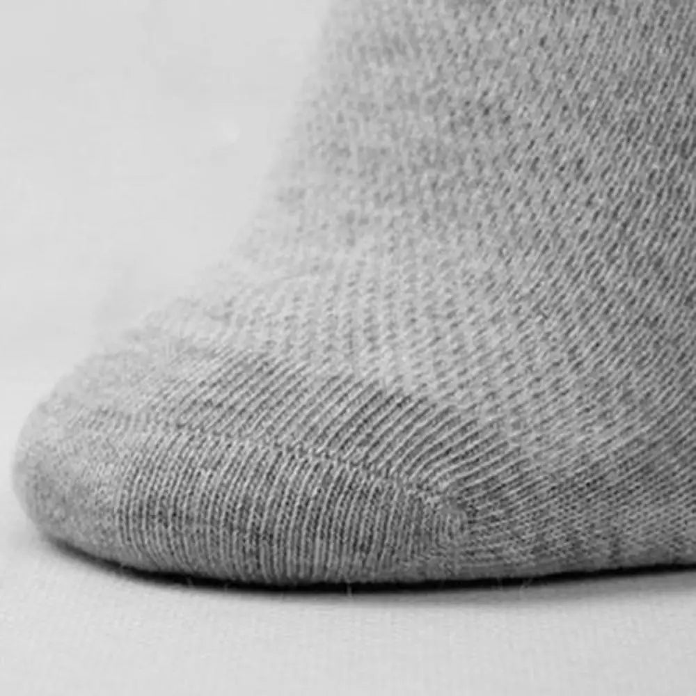 Stay Fresh: Men's Summer Sock - Mesh & Cotton Blend